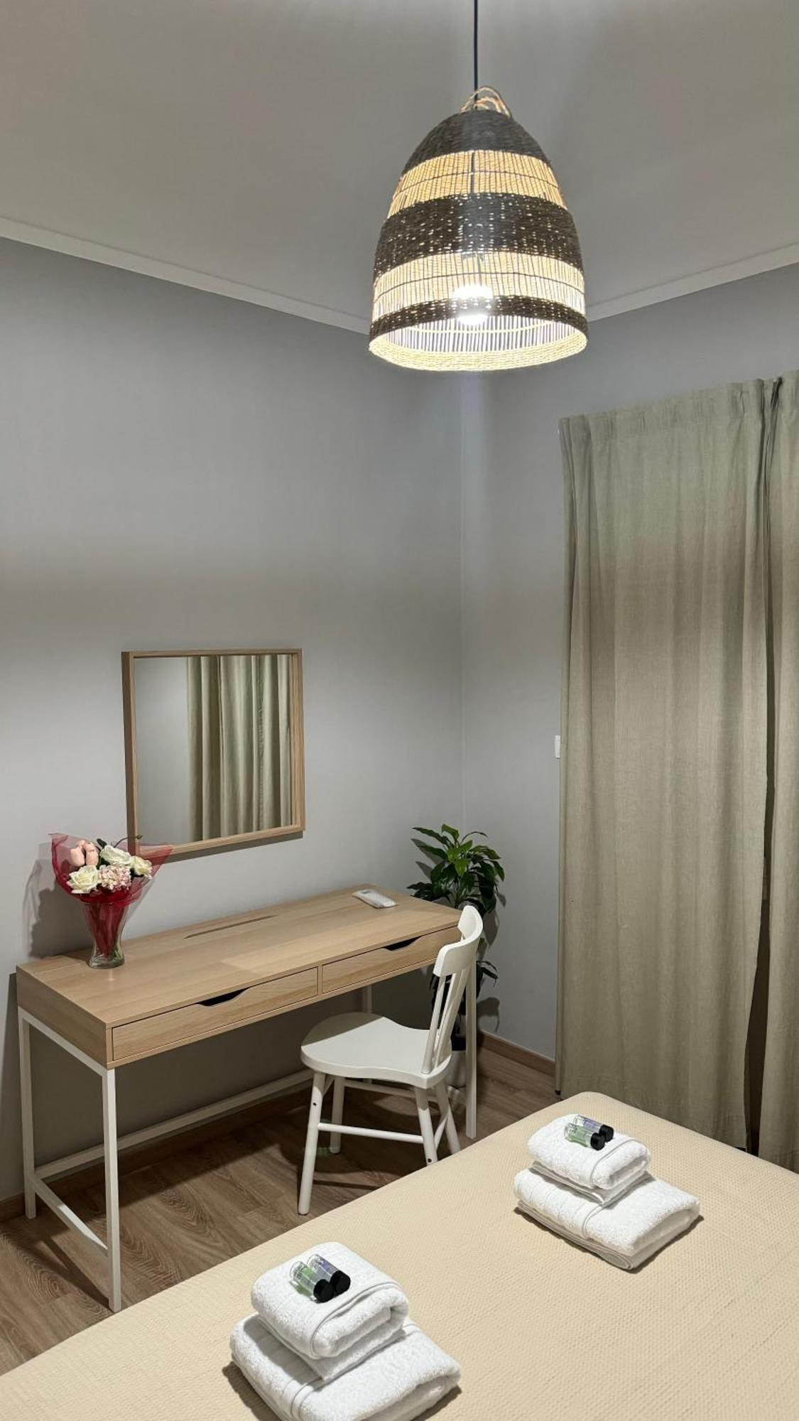 Urban Breeze Aparment 1 Atenas Exterior foto